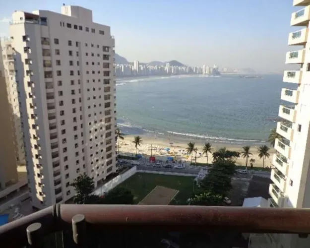 Apartamento à venda no Guarujá na Praia das Astúrias