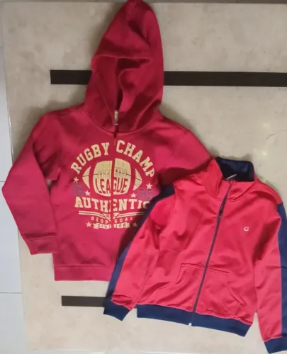 Usados Desapego 2 blusas tamanho 6 (La petit e Líquido) Vermelhas