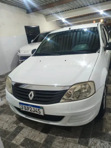 Renault Logan Authentique Hi-flex 1.0 16V 4P 2013