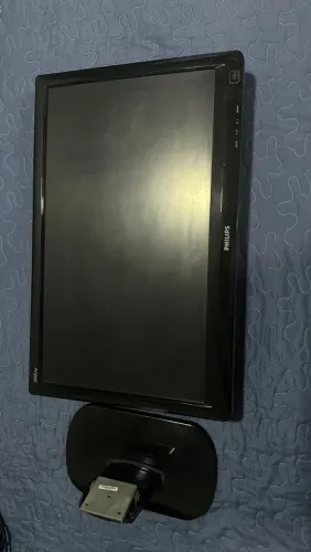 Monitor Philips 20 Polegadas - 75HZ (900P)