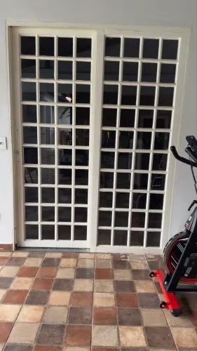Porta de Alumínio 1,60x2,10m 