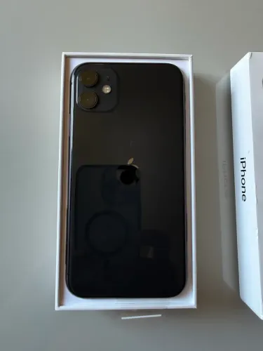 iPhone 11 64g com nota fiscal