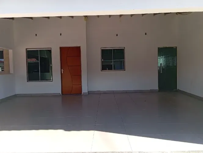 Casa á venda no Residencial Araguaia zona Sul , com 2 quartos