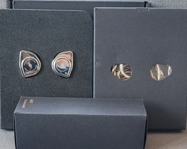 Simgot, EW200, Fone In-Ear, Hi-Fi, Original, Driver 10mm, Cabo Removível e Metal.