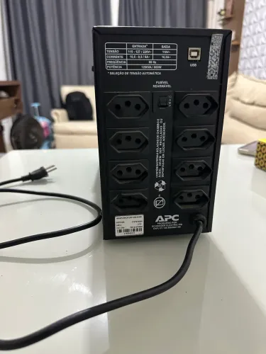 Nobreak APC back-ups 1200