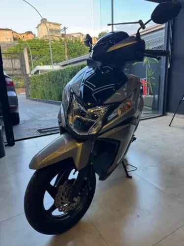 ELITE 125 2025 SEMI NOVA