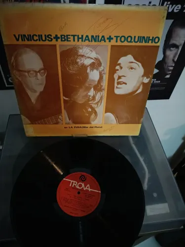 LP RARO Vinícius Betânia Press Argentina Epoca