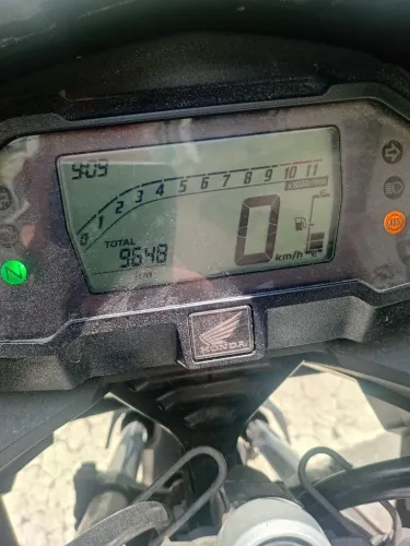 Moto excelente estado de conservação pouco rodada