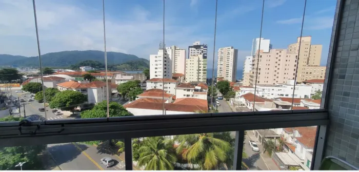 Excelente Apartamento de 3 Dormitórios a Venda na Ponta da Praia - Santos - SP