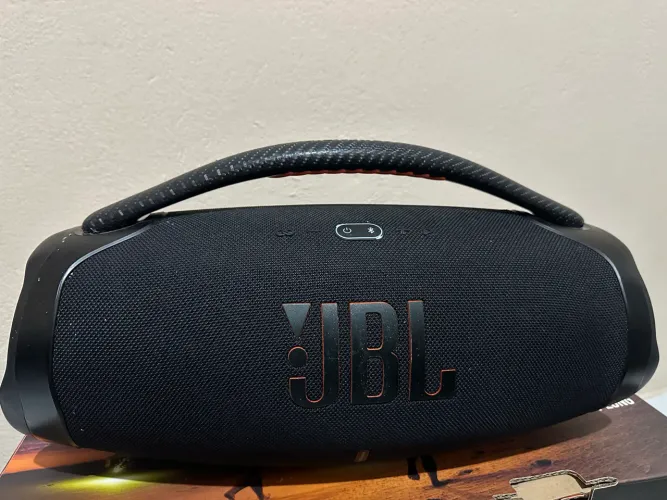 Bombox 3