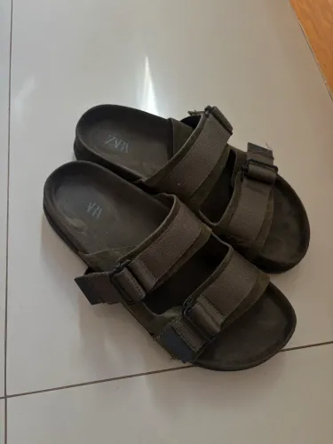 Sandália Zara 40BR
