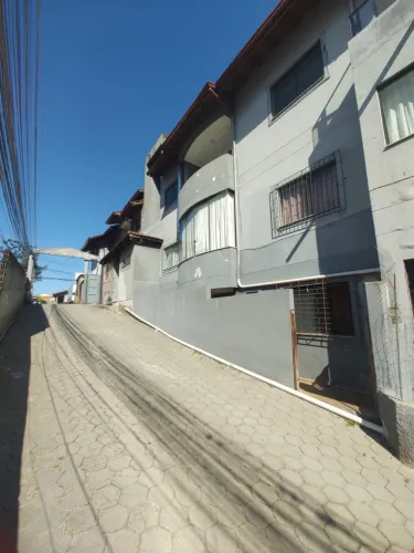 APARTAMENTO GARDEN PARA ALUGUEL ANUAL - 3 DORMITÓRIOS