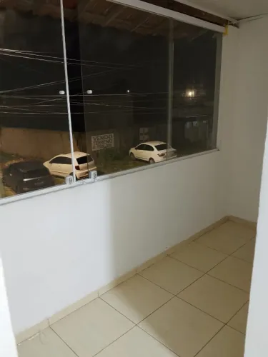 Alugo casa primeiro andar na Gruta