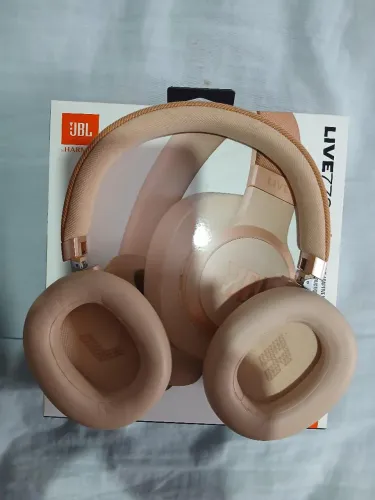 Fone De Ouvido JBL Live 770nc, Bluetooth 5.3, Cancelamento De Ruído, Preto