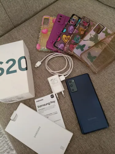Celular Samsung S20 FE