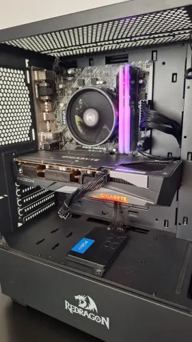 PC GAMER RX7600/16GB/RYZEN 5/500GB SSD/FONTE 600W 80PLUS