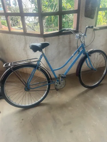 Bicicleta antiga monark tropical