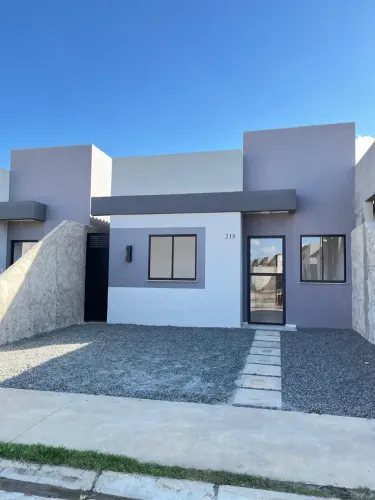 Casa 2/4 no papagaio