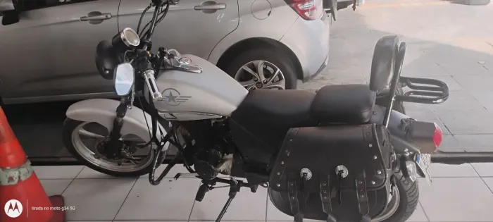 Vendo para desocupar espaço