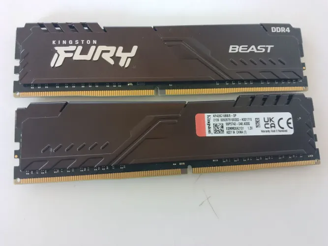 Memória ddr4 16gb Kingston 2666  