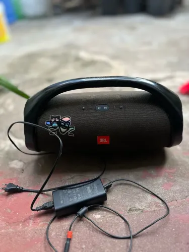 Vendo caixa de som jbl Boombox