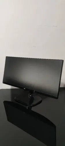 Monitor LG Ultrawide FullHD