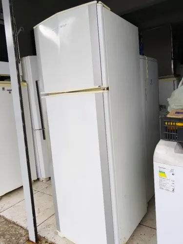 Geladeira Brastemp 127 volts funcionando perfeitamente