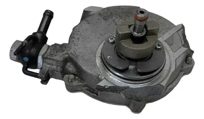 Bomba Vacuo Toyota Hilux 2.8 2016 2024 23cx202