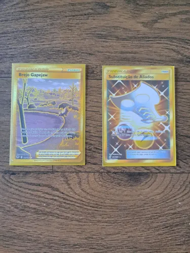 Lote 2 cartas Pokémon Douradas: Brejo Gapejaw e Substituição de Aliados (PT-BR)