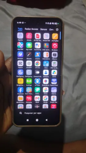 Redmi 12 ... A tela quebrou e eu não tenho interesse em arrumar. 1 ano de uso