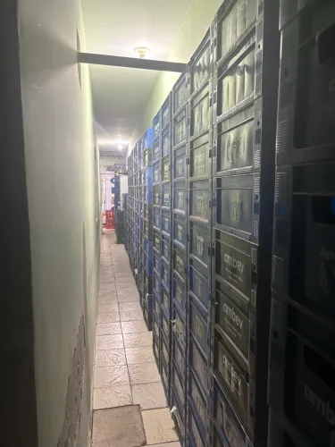 VENDO CAIXAS DE LITRINHO 300ML AMBEV 