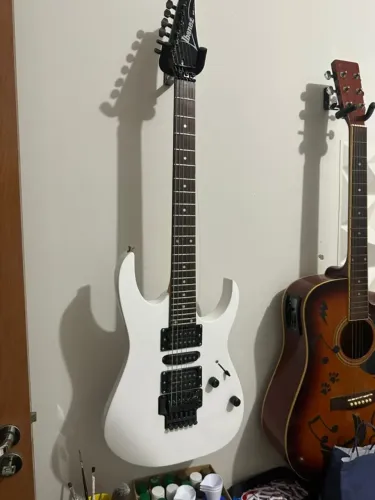 Guitarra Ibanez RG470