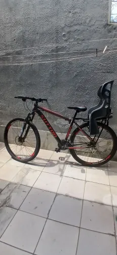 Bike Sutton, aro29, suspensão frontal, freios hidráulicos, SEMI NOVA