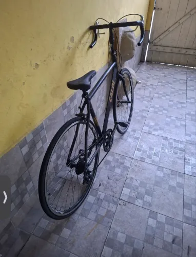 Vendo uma Bicicleta Speed de corrida 