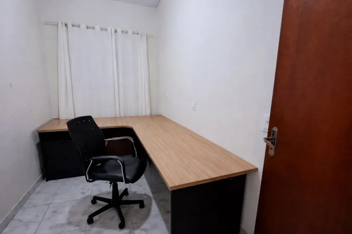 Mesa para escritório ou home office