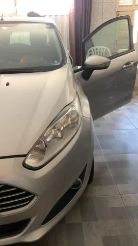 Ford Fiesta 1.6 16V Flex Mec. 5P 2015