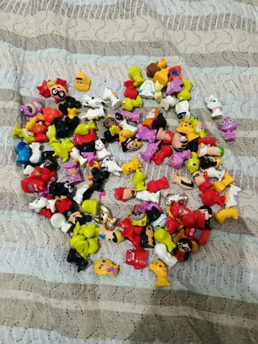 Gogo's Crazy Bones, especificamente da edição Disney.