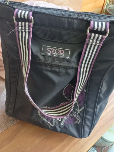 Bolsa De Ombro Preta Stöd Generation Com Compartimento Para Notebook