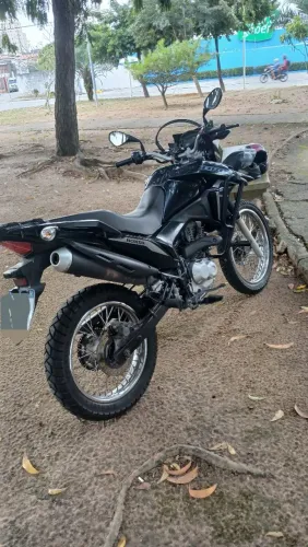 Bros160/2024 moto para pessoas exigentes