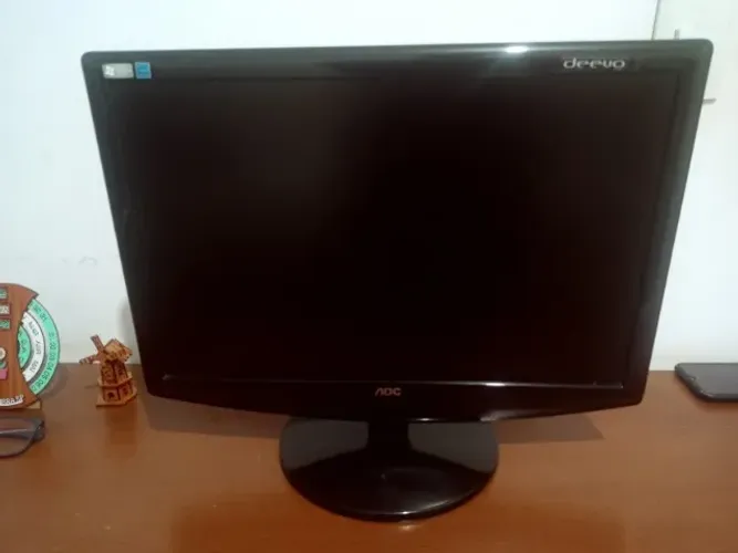 MONITOR AOC 19"