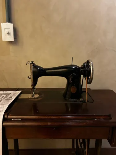 Máquina de costura - relíquia