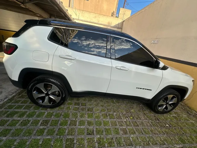 Jeep Compass Longitude 2.0 4X4 Dies. 16V Aut. 2017
