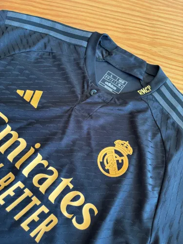 Camisa de time de futebol - Real Madrid 