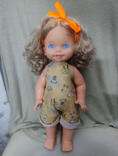 Boneca pinturinha estrela anos 90