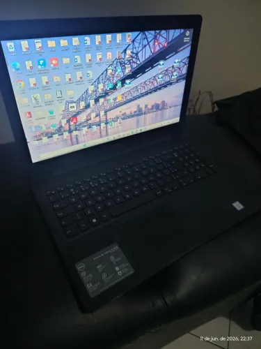 Vendo Notebook Dell 8gb 1T Intel core i5 tela 15"