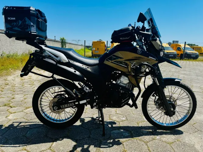 LEIA - YAMAHA XTZ 250 LANDER ABS 2022 ? BEGE