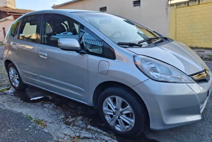 Honda Fit LX 1.4/ 1.4 Flex 8v/16v 5P Aut. 2014