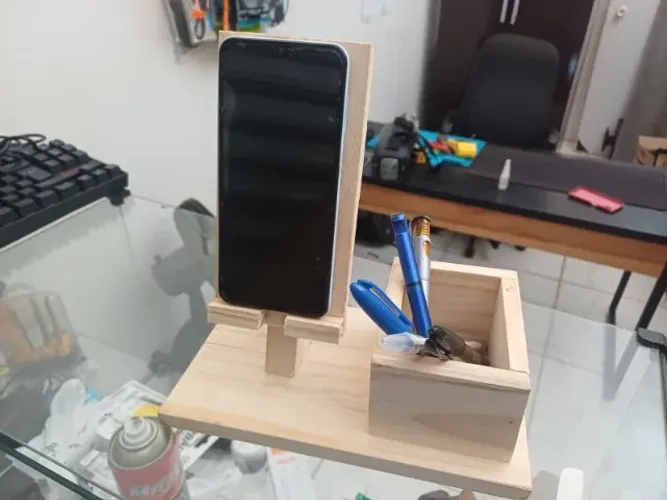 Suporte de madeira para Celular e canetas - Novo
