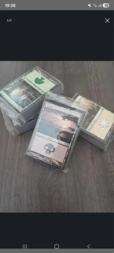 50 totens aleatórios + 100 terrenos 