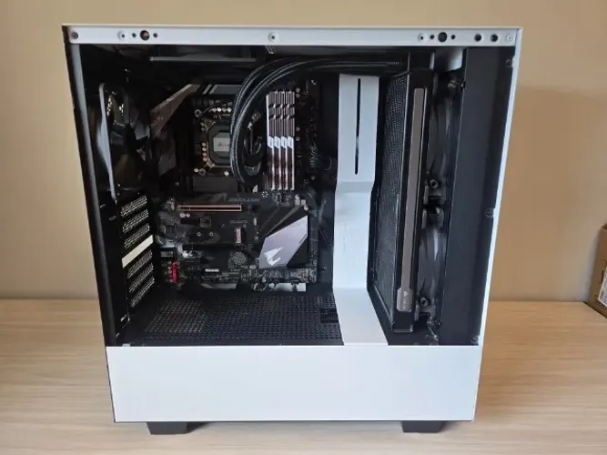 Pc Gamer I9 9900k 32gb Ddr4 B-die Z390 Aorus Elite Ssd Nvme 256 GB Fonte 750w - Sem GPU